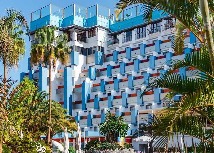 Paradise Park Fun LifestyleSpa Hotel